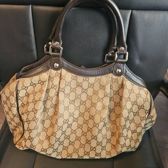 Authentic Gucci Handbag - Picture 2 of 6